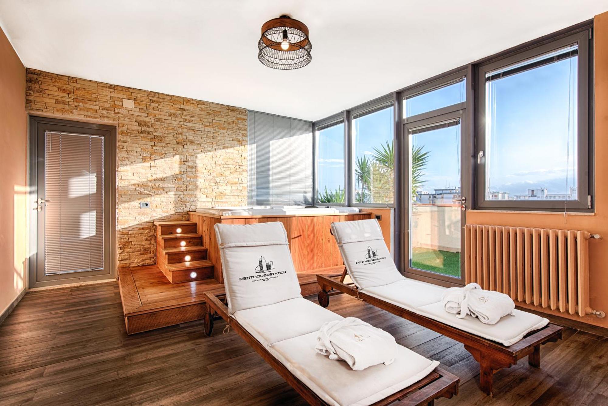 Penthouse Station Luxury Apts Le Dimore Brindisi Exterior foto